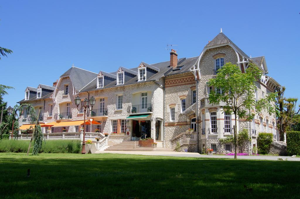 Logis Hotel Restaurant Le Parc サルブリ エクステリア 写真