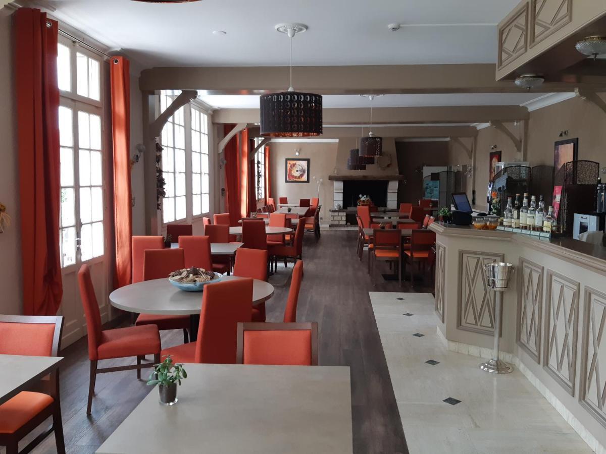 Logis Hotel Restaurant Le Parc サルブリ エクステリア 写真
