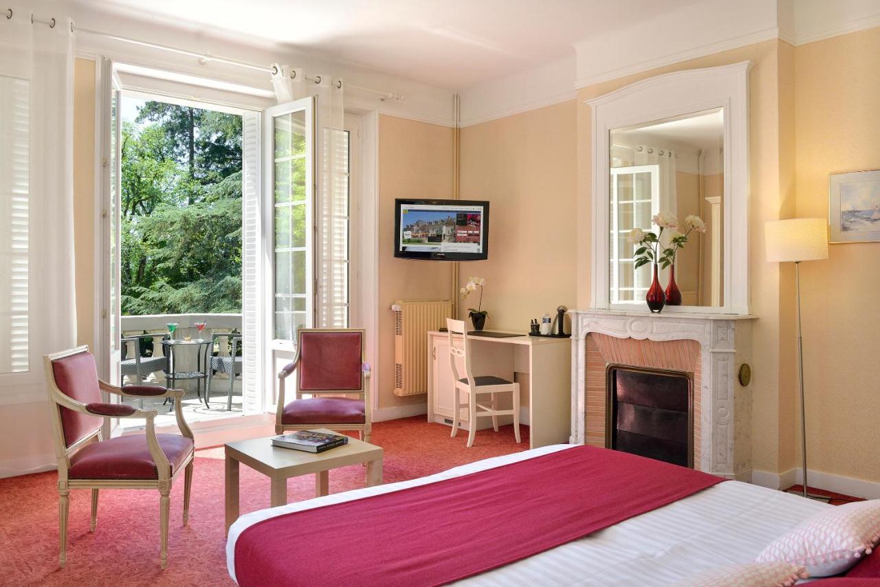 Logis Hotel Restaurant Le Parc サルブリ エクステリア 写真